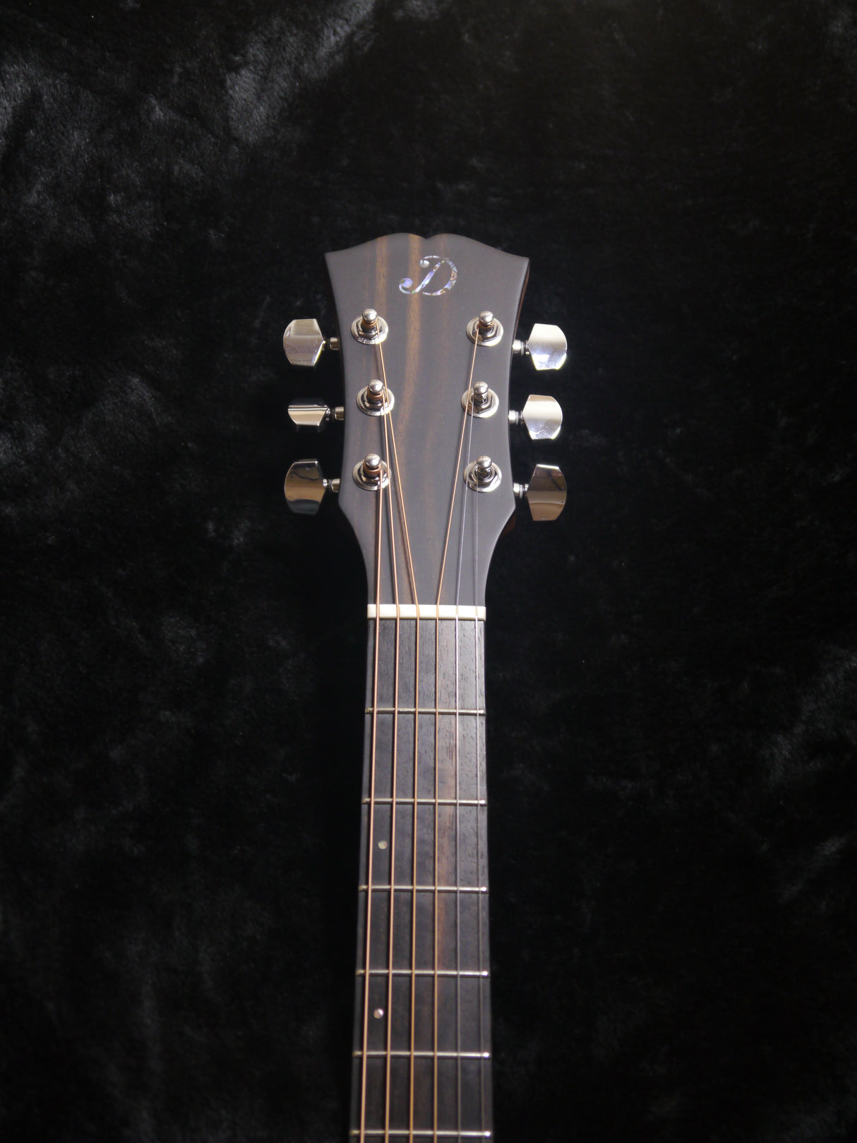 Gitar Solid Buatan Tangan Dowina Sauvignon-GAC-S