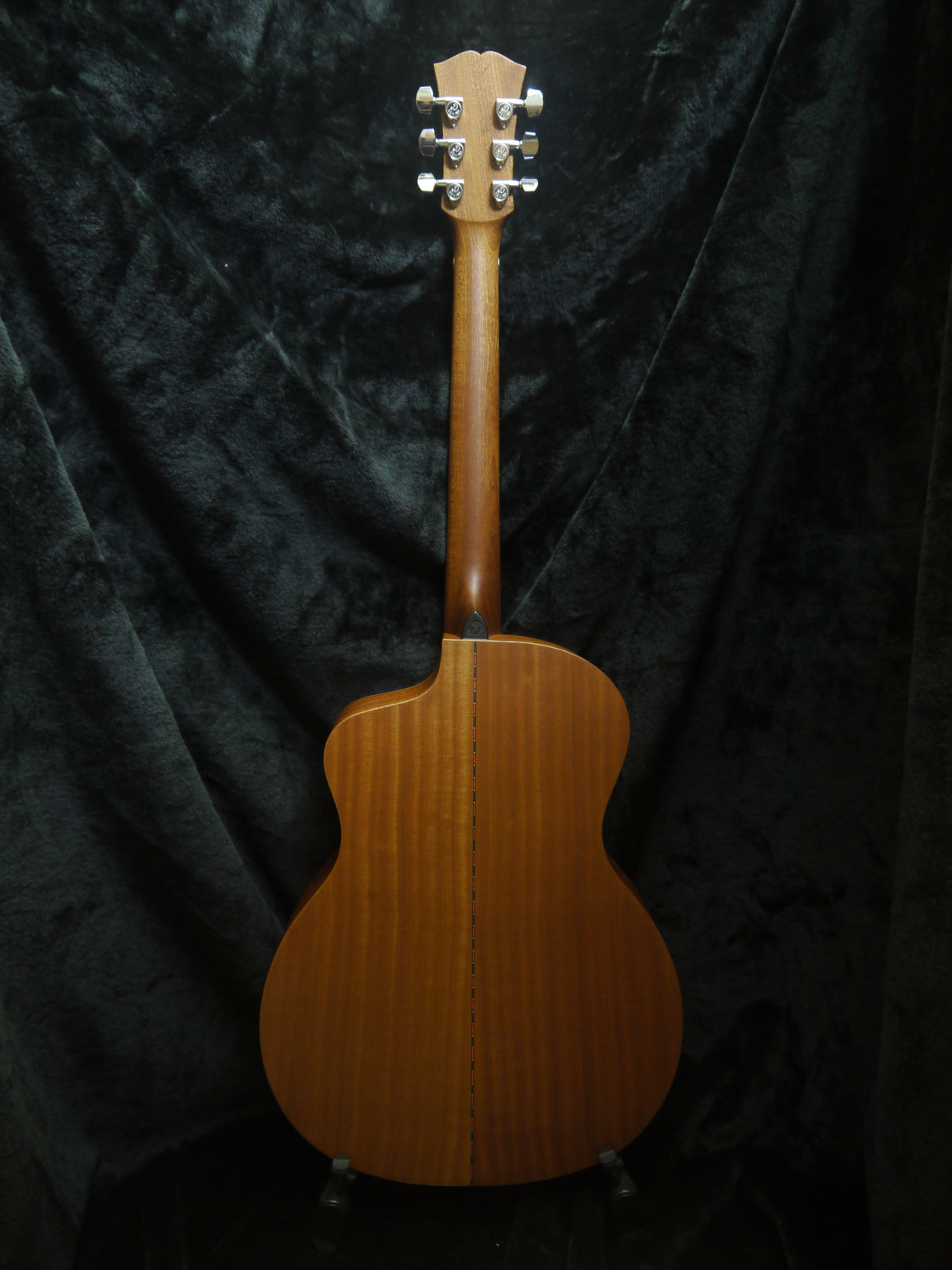 Gitar Solid Buatan Tangan Dowina Sauvignon-GAC-S