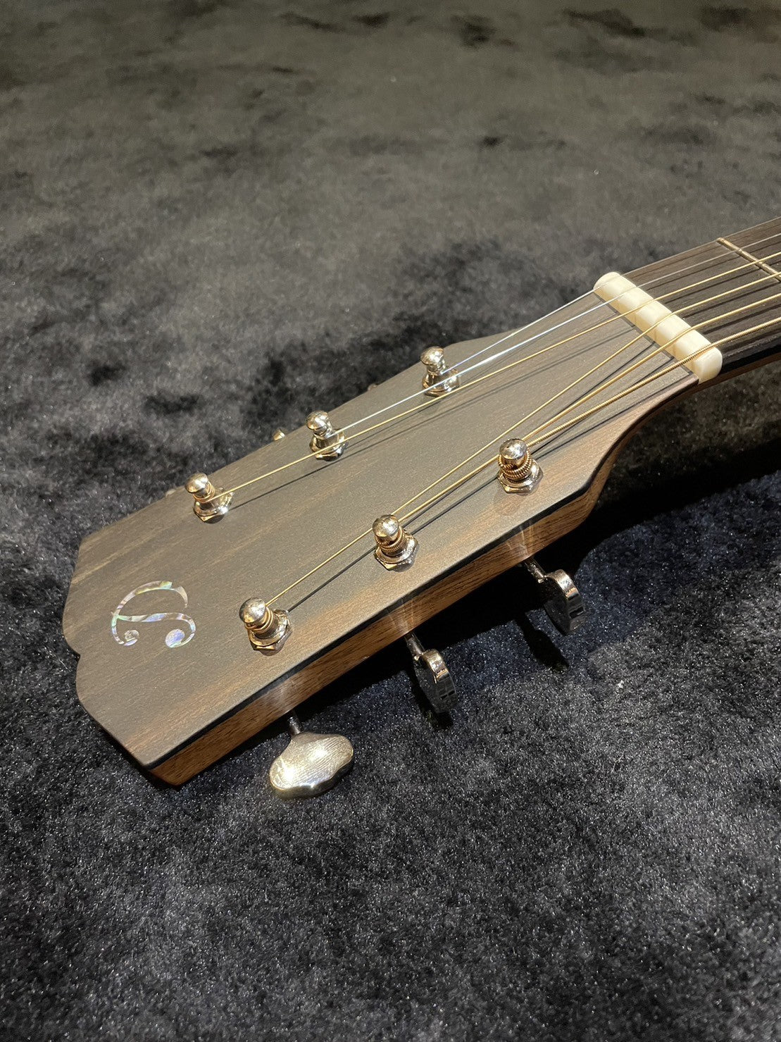 Gitar Dowina Buatan Tangan Sepenuhnya Padat Sauvignon-GD-sws